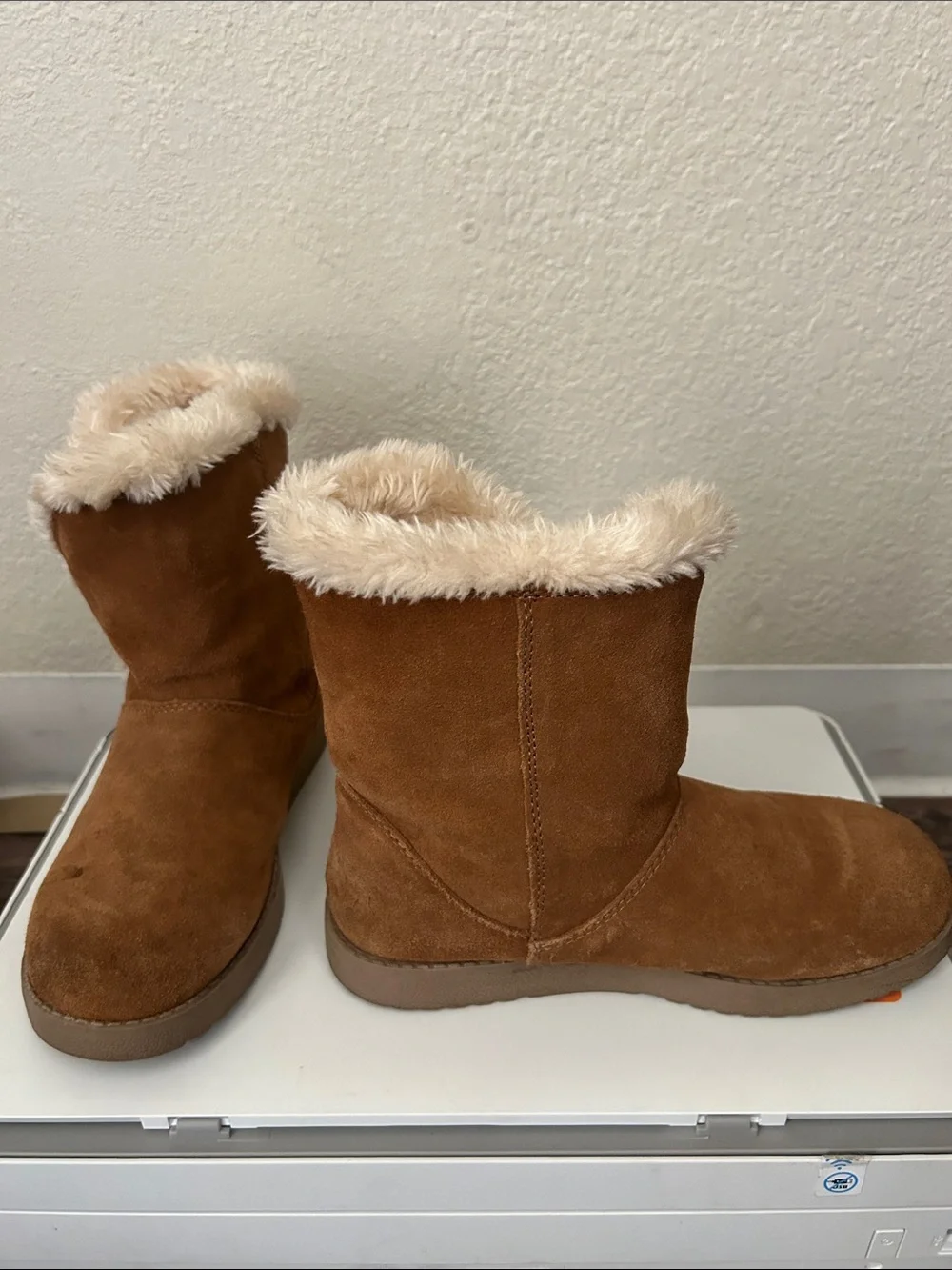 Cozy Faux Fur Lined Suede Boots - Chestnut